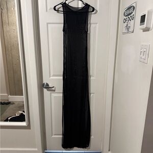 Elegant Black Sleeveless Dress